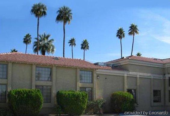 Capital Suites Blythe Exterior foto