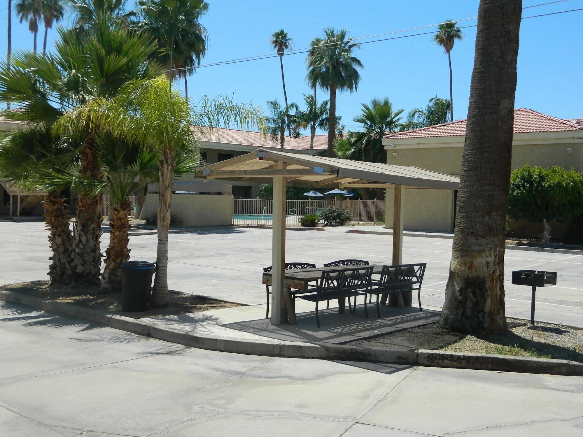 Capital Suites Blythe Exterior foto